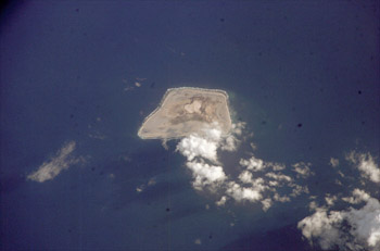 A space photograph of Jarvis Island taken on April 4th, 2007 by an astronaut